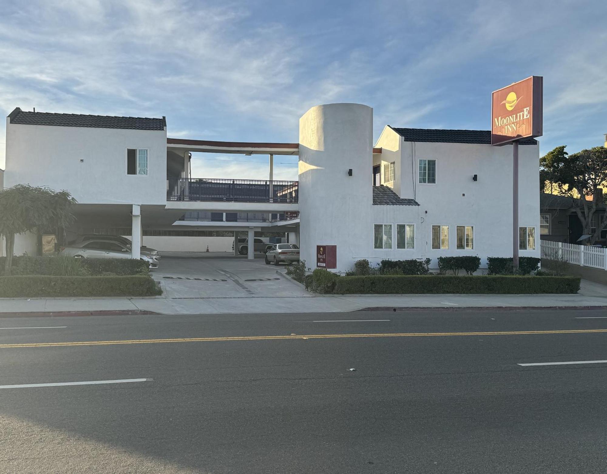 רדונדו ביץ' Moonlite Inn מראה חיצוני תמונה