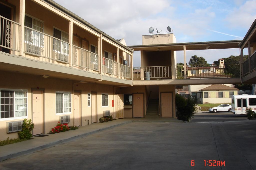 רדונדו ביץ' Moonlite Inn מראה חיצוני תמונה