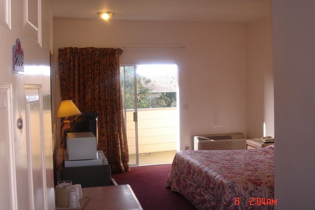 רדונדו ביץ' Moonlite Inn חדר תמונה
